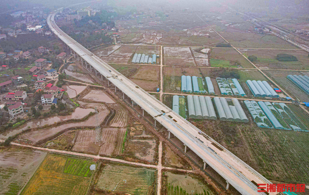 2026年底通车！湖南永州零道高速西边湾特大桥顺利贯通 读城